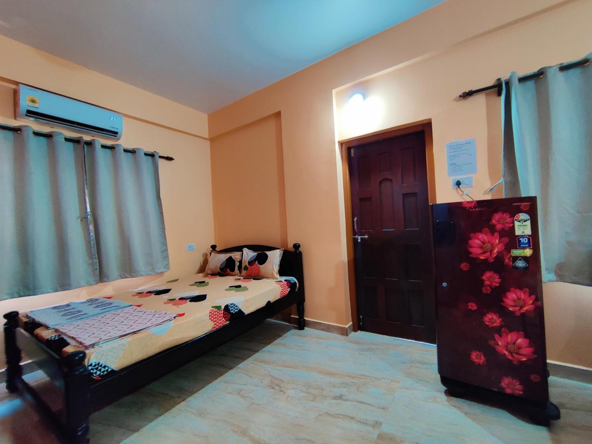 Sai Guru Guest House อันจูนา ภายนอก รูปภาพ