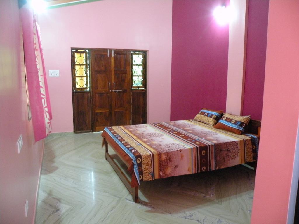 Sai Guru Guest House อันจูนา ห้อง รูปภาพ